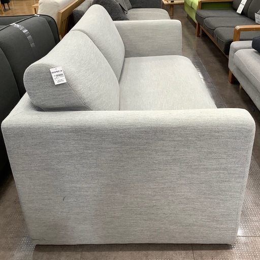 【軽トラ貸し出し無料！】3人掛けソファー　入荷しました！
