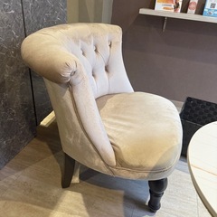 美品◆クラシック ベージュ 1人掛けソファの画像