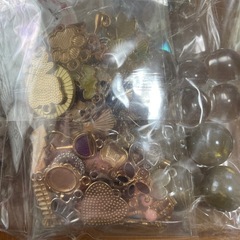 ハンドメイド材料（ビーズ等）の画像