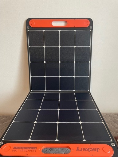 Jackery Portable Power 1000 とソーラーパネルのセット