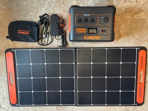 Jackery Portable Power 1000 とソーラーパネルのセット