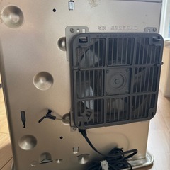 石油ヒーターの画像