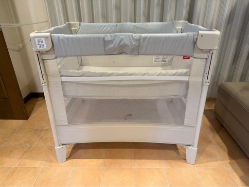 綺麗 ベビーベッド アップリカ ココネルエアー Aprica COCONEL