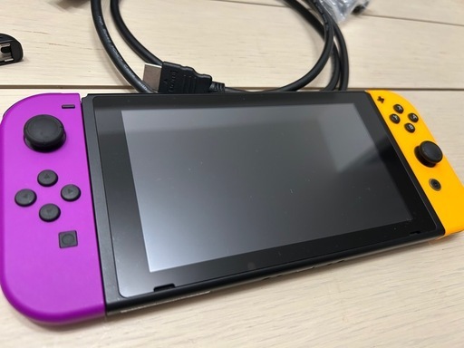 Nintendo Switch 本体　Joy-Con紫　オレンジ