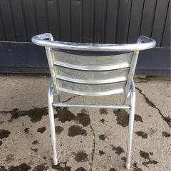 A-353△ y ③ 岐阜発/ ガーデンチェアー/ アルミ製/ イス/ 4脚セット/ 屋外/ テラス/ カフェ/ アームチェア/ 多数あり/ 現状品/ R7.8/13△の画像