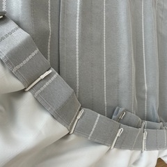 ニトリ　遮光カーテン100×130 2枚セットの画像