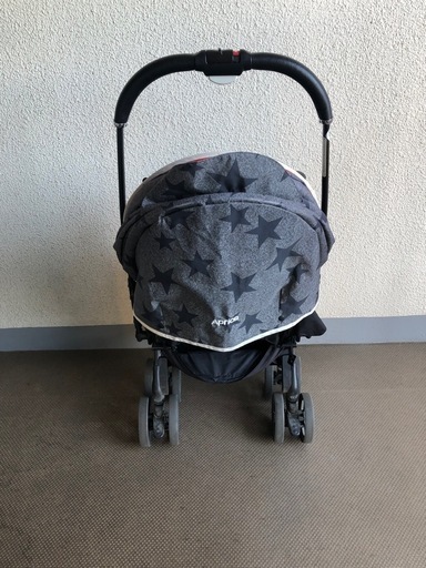 ベビーカー売ります