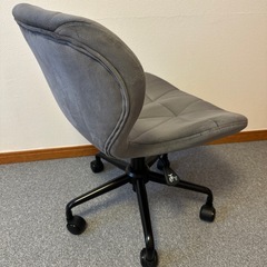 【取りに来ていただける方、お譲りします】キャスター付きデスクチェア、ASHEL brilliant Bitterの画像