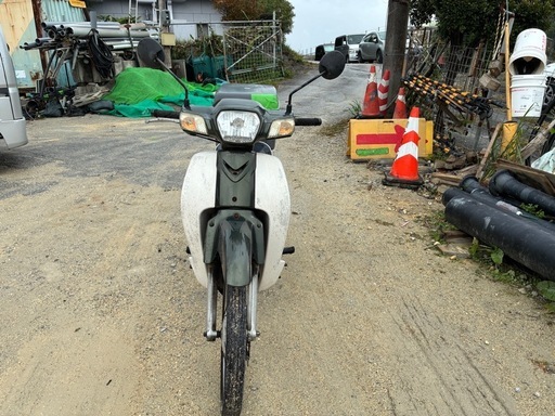 バイク　HONDA ホンダ　スーパーカブ