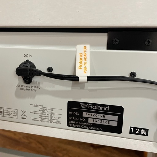 【美品】電子ピアノ　ローランド F120WH　　　　　