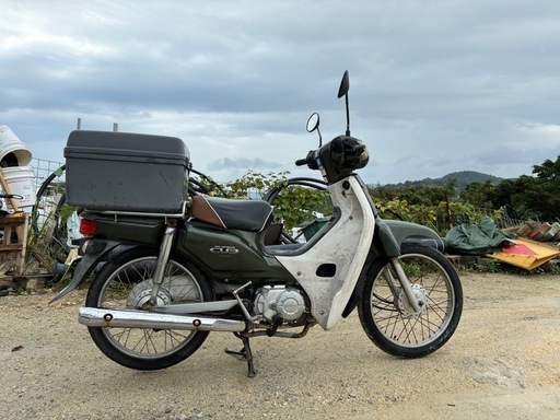 バイク　HONDA ホンダ　スーパーカブ
