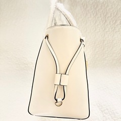 【未使用品】& chouette トートバッグ       の画像