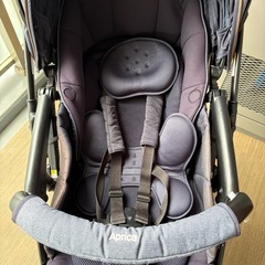 Aprica  A型ベビーカーラクーナクッションフリーの画像