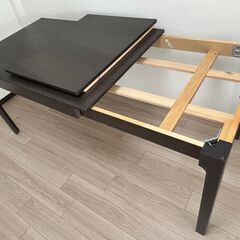 【引取り限定】イケア（IKEA）伸長式ダイニングテーブルの画像