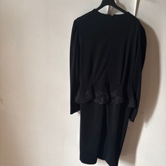 ペプラム　刺繍　上品　冠婚葬祭の画像