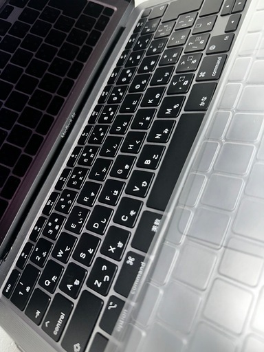 【極美品】MacBook Air M1 8GB/256GB 付属品あり保護ケース付