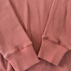 ユニクロ　ピンク　長袖の画像