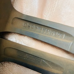 200 ハイエース　ガリキズ無し　415 COBRA コブラ　BADRUCKER バッドラッカー　ヨコハマ　アイスガードの画像