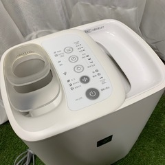 シャープ　加熱帰化式加湿器　HV-J75-W 19年製の画像