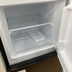 【一年間動作保証付き】maxzen 2ドア冷蔵庫　JR138ML01GM 2023年製　138L 冷凍庫などに穴の画像