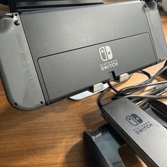 Nintendo Switchスイッチ（有機ELモデル） 本体＋純正付属品セットの画像