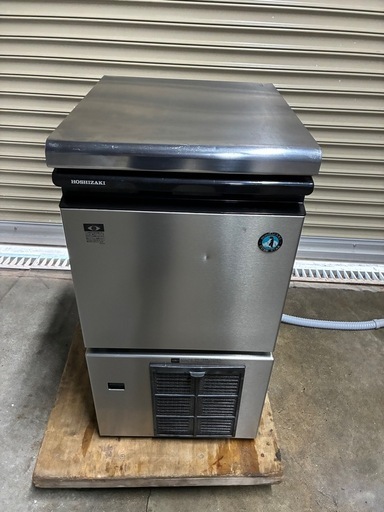 ホシザキ　製氷機　IM-25M 25kgタイプ