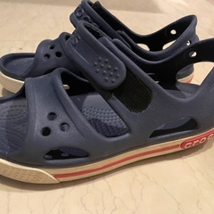 Crocsクロックスクルーザーサンダル　18.5㎝の画像