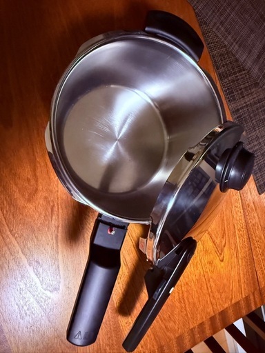 フィスラー ビタビット コンフォート 4.5L 圧力鍋 ステンレス