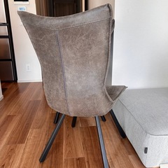 ダイニングチェア　ポアレ　4脚　引き渡しは2月の画像
