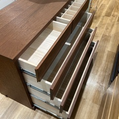 【トレファク神戸南店】4段チェスト　ブラウンです‼︎【取りに来られる方限定】の画像