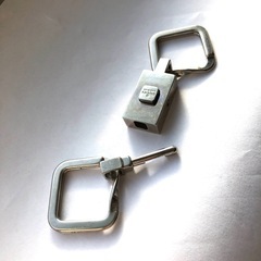 確実本物 GUCCI ダブルキーホルダー 本体のみ ユニセックス グッチの画像