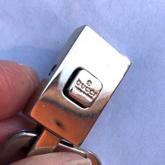 確実本物 GUCCI ダブルキーホルダー 本体のみ ユニセックス グッチの画像