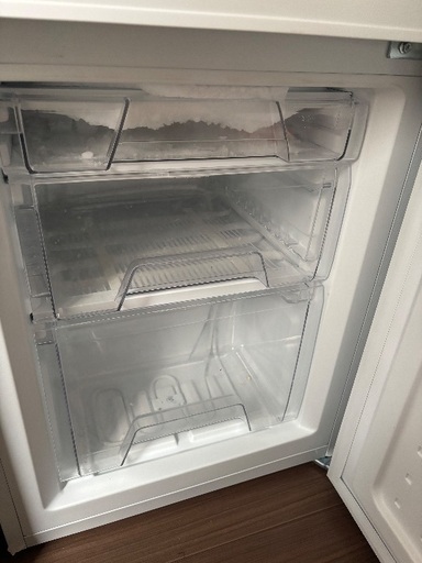 2025年購入、ほぼ新品電子レンジ冷蔵庫セット (ki) 国際センターの