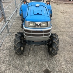 トラクターの画像