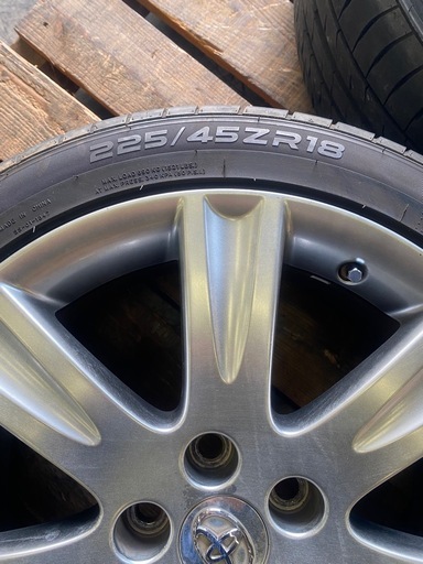 マークXジオ　純正ホイール　18インチ