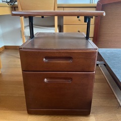 キャビネットの画像