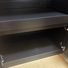 キッチンボード(食器棚)の画像