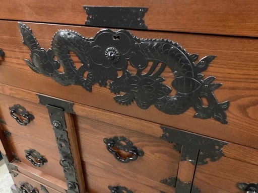 民芸家具 車箪笥 115cm×40cm×H93cm 重厚な金具のアンティーク調の和