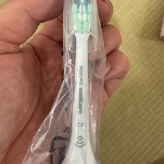 【ジャンク】電動歯ブラシ　充電器,替ブラシセットの画像