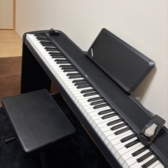 電子ピアノ　KORG   B2N スタンド、椅子セットの画像