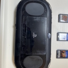 PS Vita2000  カセット3本セットの画像