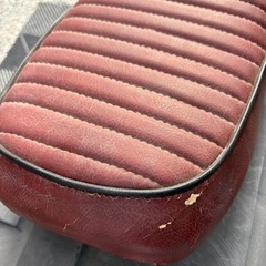 バイク　汎用シート　ブラウン　タックロール　カフェ等に！の画像