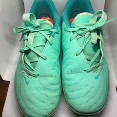 NIKE 23cmナイキ ジュニア ファントム GX II  サッカートレーニングシューズの画像