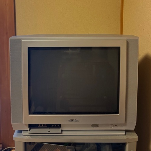 ブラウン管テレビ Victor (r) 井田川のテレビ《ブラウン管テレビ》の