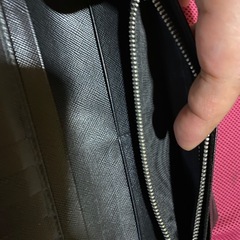 PRADA 2つ折り長財布 ブラックサフィアーノの画像