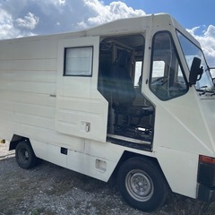 アトラス ウォークスルーバン キッチンカー倉庫などにの画像