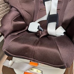 車用のチャイルドシートの画像