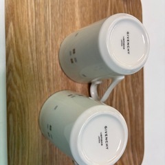 GIVENCHY マグカップの画像