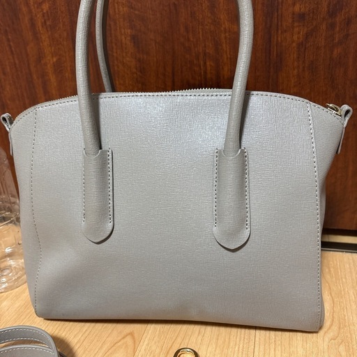 FURLA ハンドバック(ショルダー付き)