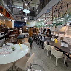 【愛品館 江戸川店 】肘付回転チェア ダイニングテーブル5点セット NITORI（ニトリ）の画像